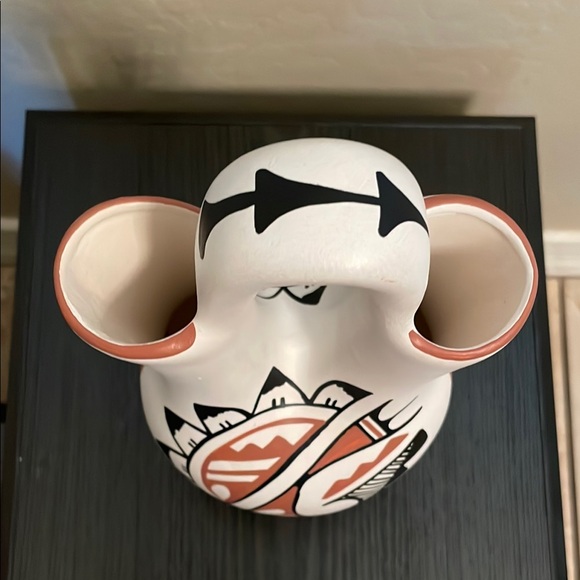 Handcrafted Native Pottery - Picture 7 of 10